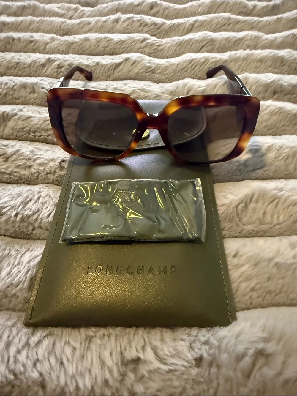 Longchamp Tortoiseshell Oversized Square Sunglasses - Brown Gradient